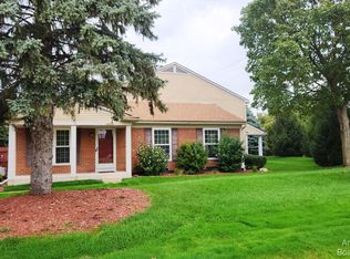 42420 Saratoga Rd #1, Canton, MI 48187