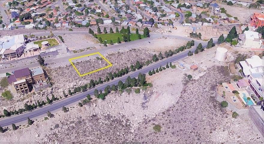 1st image of 24 Lone Crest Dr