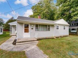 608 Dayton Ave, Findlay, OH 45840