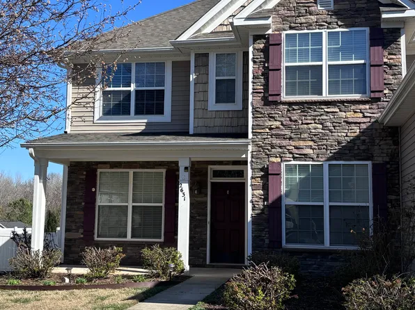 2631 Crosland Hill Dr, Winston Salem, NC 27106