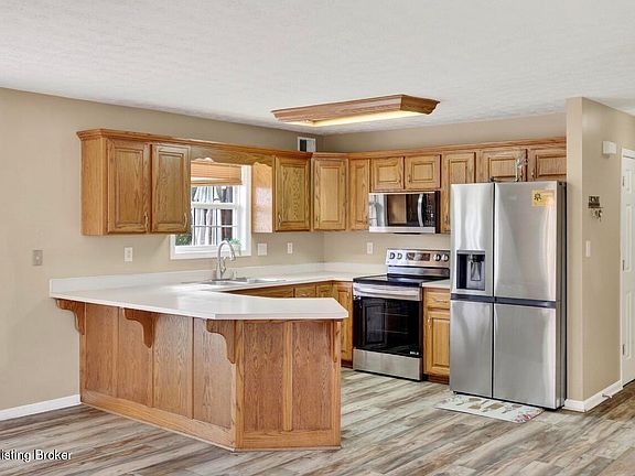 5th image of 354 Bentwood Dr