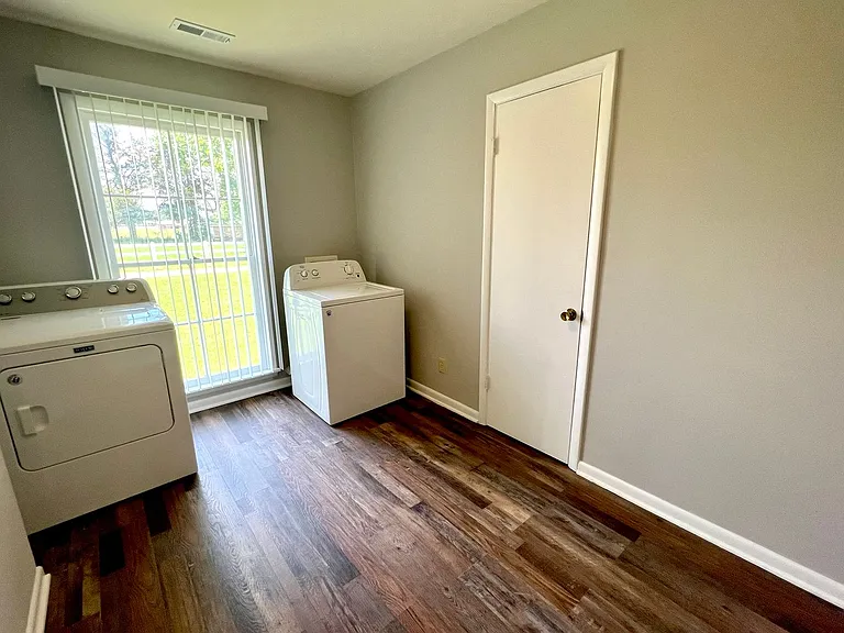2992 Emery Rd — Photo 16