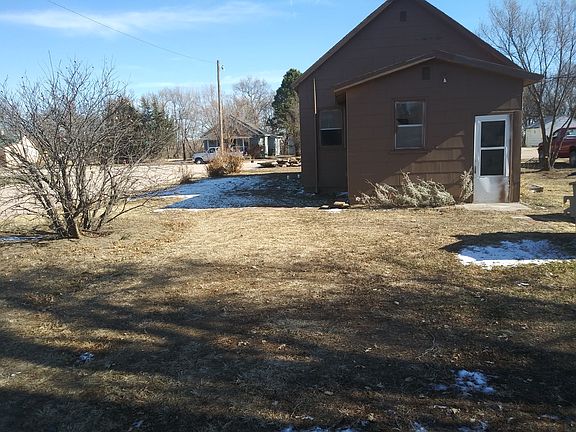 5th image of 202 S Churchill St