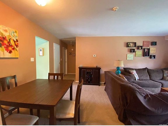 5th image of 6 Juniper Ct