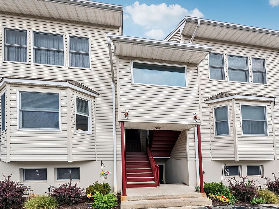 Welcome to 45 Royal Ave