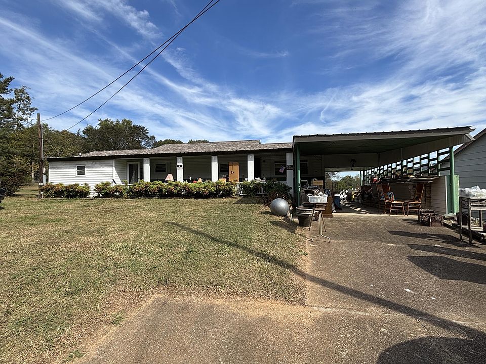 2nd image of 224 Isbill Rd