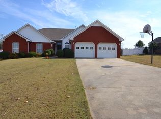 307 Redfield Rd, Florence, AL 35633