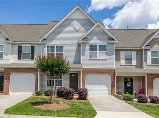 308 Robyns Glen Cir, Greensboro, NC 27409