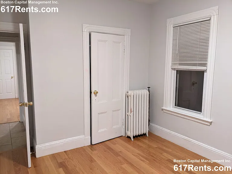25 Moreland St #2 — Photo 12