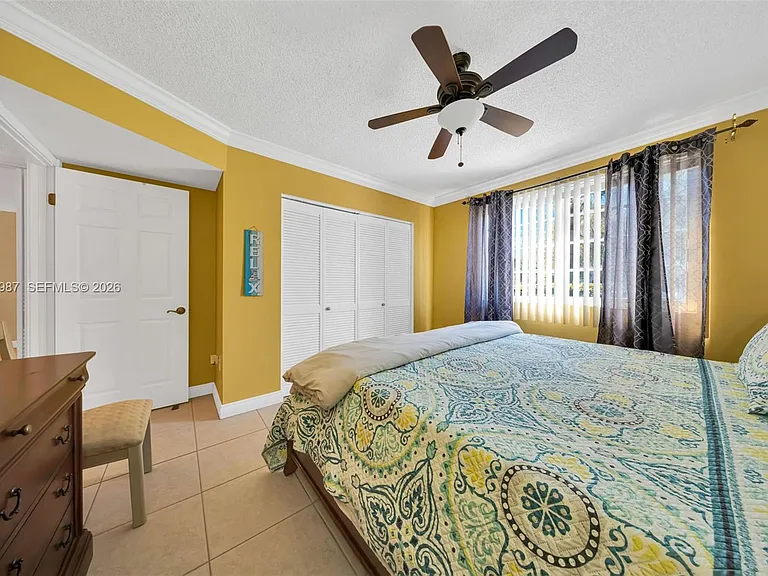 4040 Crystal Lake Dr #105 — Photo 18