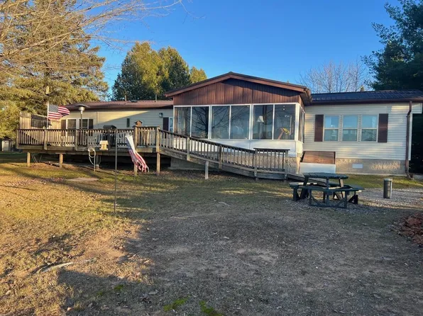 11741 Moody Lake Cir, Suring, WI 54174