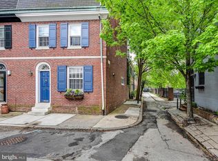 1118 Waverly St, Philadelphia, PA