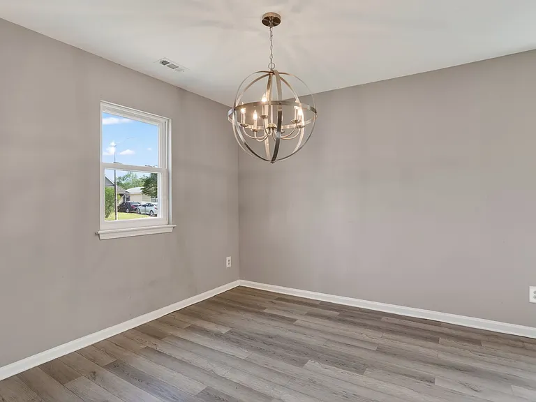 3812 Peach Orchard Cir — Photo 5