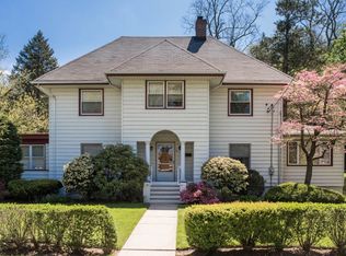 161 Glenwood Ave, Leonia, NJ 07605