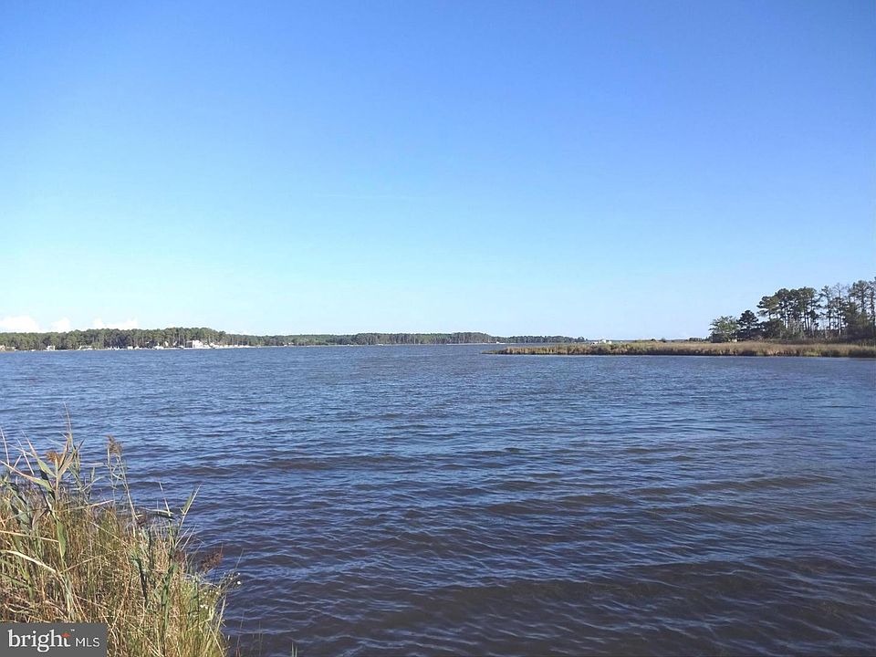 1st image of Ragged Point Rd
