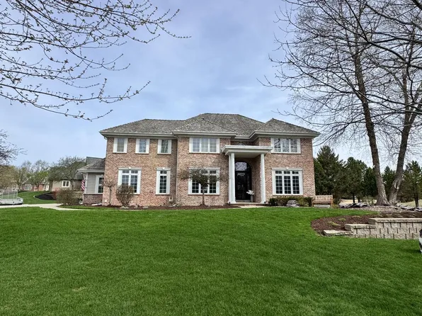 923 North Evergreen CIRCLE, Hartland, WI 53029