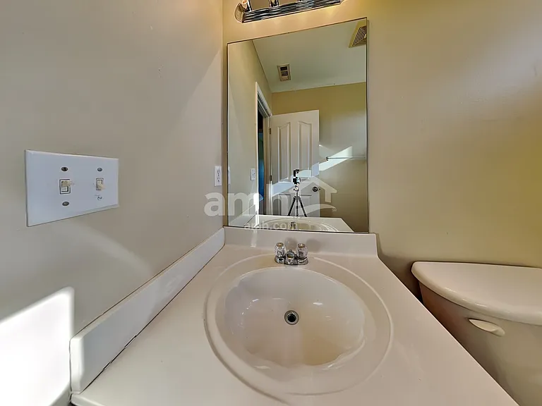 100 Nut Leaf Ln — Photo 17