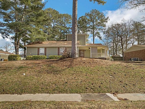 2nd image of 216 Brooks Drive