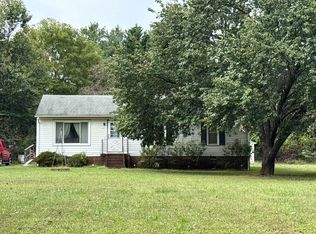 135 Rainwater Dr, Aylett, VA 23009
