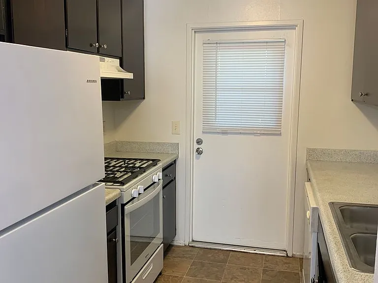 3061-3069 54th Street San Diego, CA 92105 — Photo 6