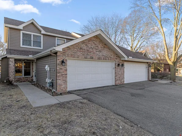 18511 Cherry Tree Ct, Minnetonka, MN 55345