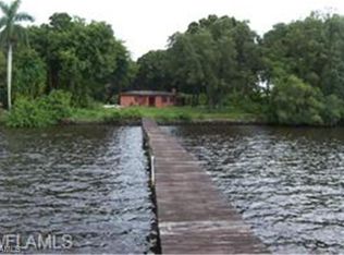 3705 Edgewood Ave, Fort Myers, FL 33916