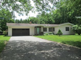 15 Lyons Rd, Cold Spring, NY 10516