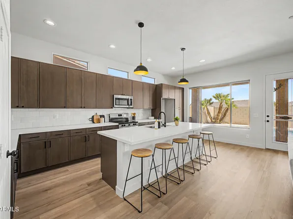 11485 S Morningside Drive, Goodyear, AZ 85338