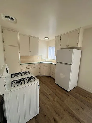 Floor plan 1 Bedroom. 1 Bathroom. 0 Half