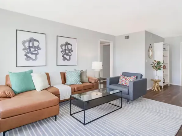 452 W 104th St Unit C, Kansas City, MO 64114