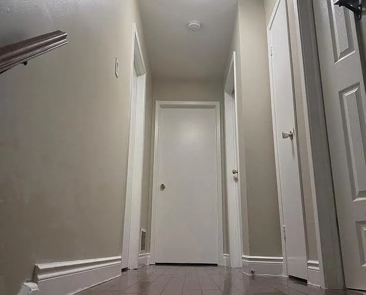 3760 Keenan Cres — Photo 3