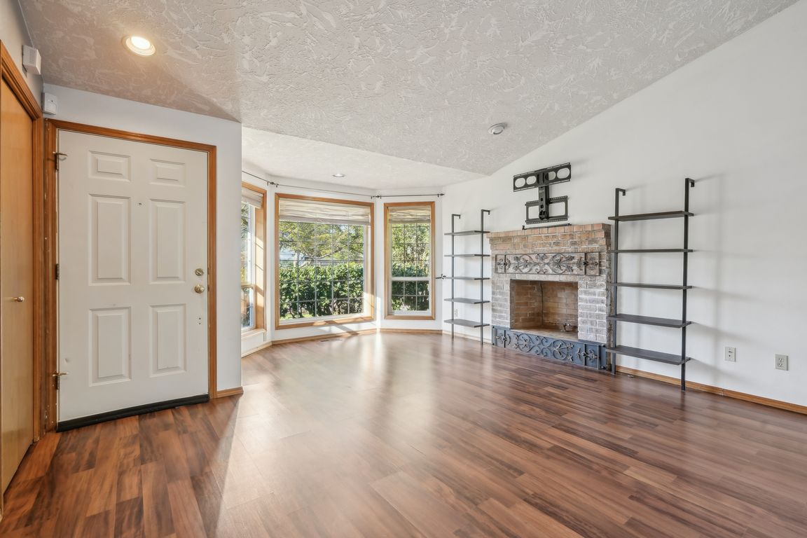 SW Lynnly Way-1604-008.jpg