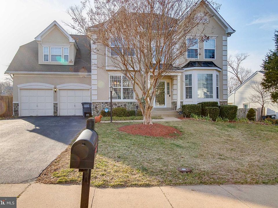 1st image of 9333 Hersch Farm Ln