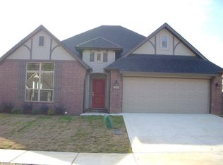 1995 Massee Gdns, Conway, AR 72034