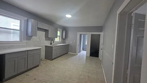 133 Plymouth St #2 Photo 1