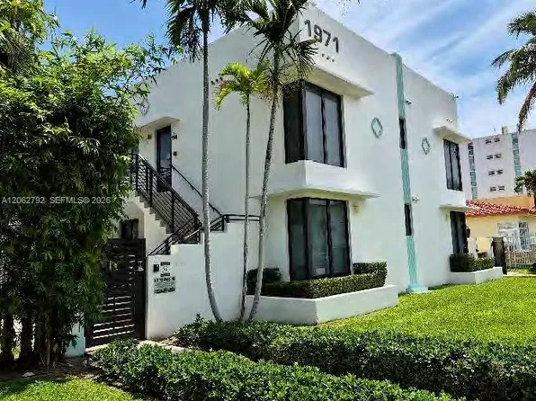 1971 Bay Dr #110, Miami Beach, FL 33141