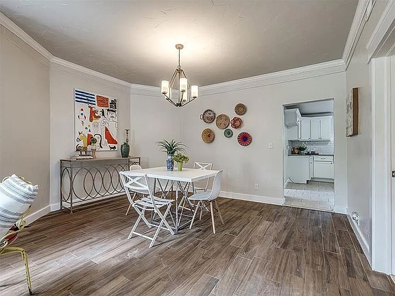 5th image of 3211 N McKinley Ave
