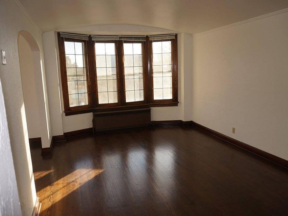 2nd image of 5120 W Center St