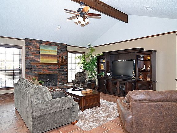 A great spot for T.V. watching!