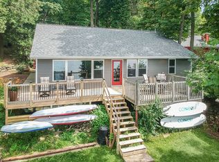 5177 Edgewater Beach Rd, Green Bay, WI 54311