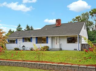 15832 16th Ave SW, Seattle, WA 98166