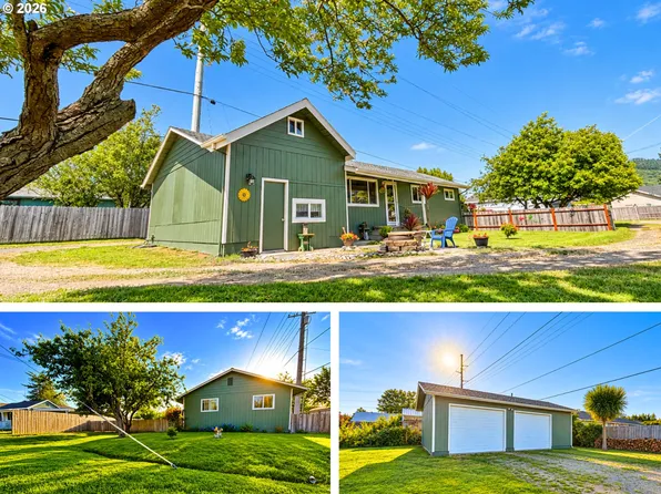 537 Art St, Brookings, OR 97415