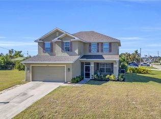 2718 SW 18th Pl, Cape Coral, FL 33914