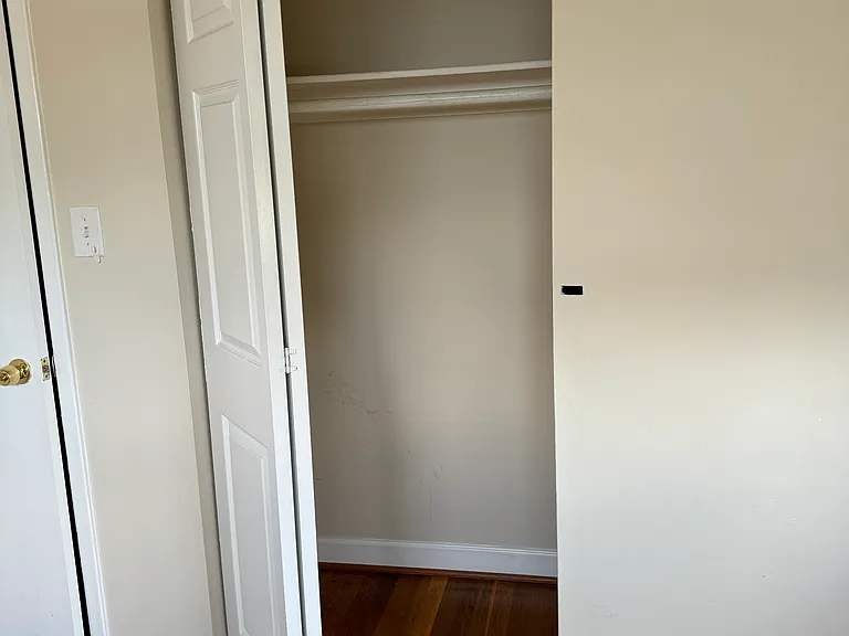 506 N Owen St — Photo 7