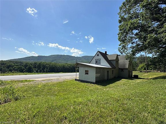 5th image of 4188 Us Highway 21