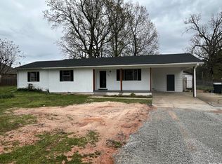 609 S Rockingchair Rd, Paragould, AR 72450