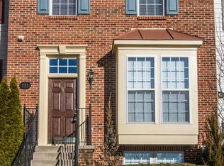 181 Riparian Ln, Ranson, WV 25438