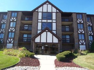 10320 Central Ave APT 207, Oak Lawn, IL 60453