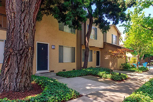 Tamarack Apartment Homes — Photo 14