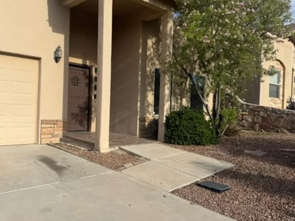 3849 Calle Arriba, Las Cruces, NM 88012
